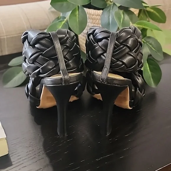 EGO Square Toe Puffy Braided Criss Cross Heels UK 6 US 8 Quilted Vegan Slingback - Picture 6 of 15